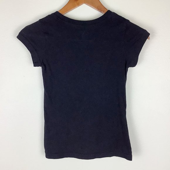 3/$20 DC Comics Supergirl Short Sleeve Scoop Tee - Picture 2 of 4